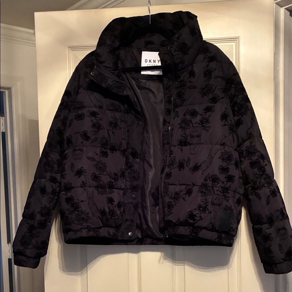 DKNY Women's Black Floral Puffer Jacket